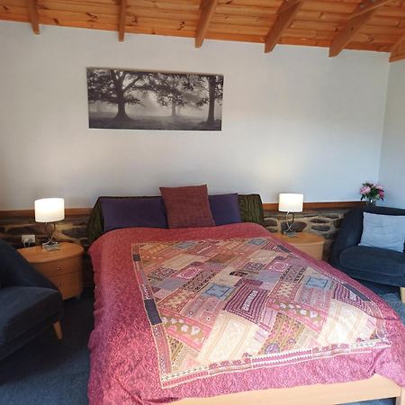 Highroost Bed & Breakfast Accomodation - Rural Escape Red Creek Bagian luar foto